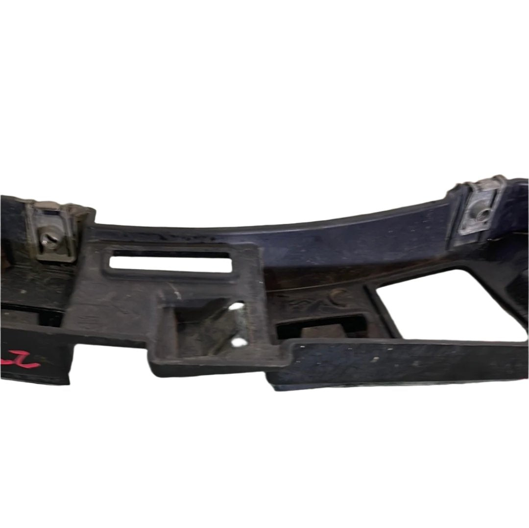 Citroen Berlingo/Peugeot Partner/Vauxhall Combo/Toyota Proace City FRONT BUMPER/ARCH BRACKET Passenger Side 2018-2025 P/N 9816768880