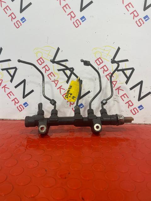 Citroen Dispatch/ Peugeot Expert/ Toyota Proace/ Vauxhall Vivaro FUEL RAIL 1.6 2019-2024  P/N 9804776780