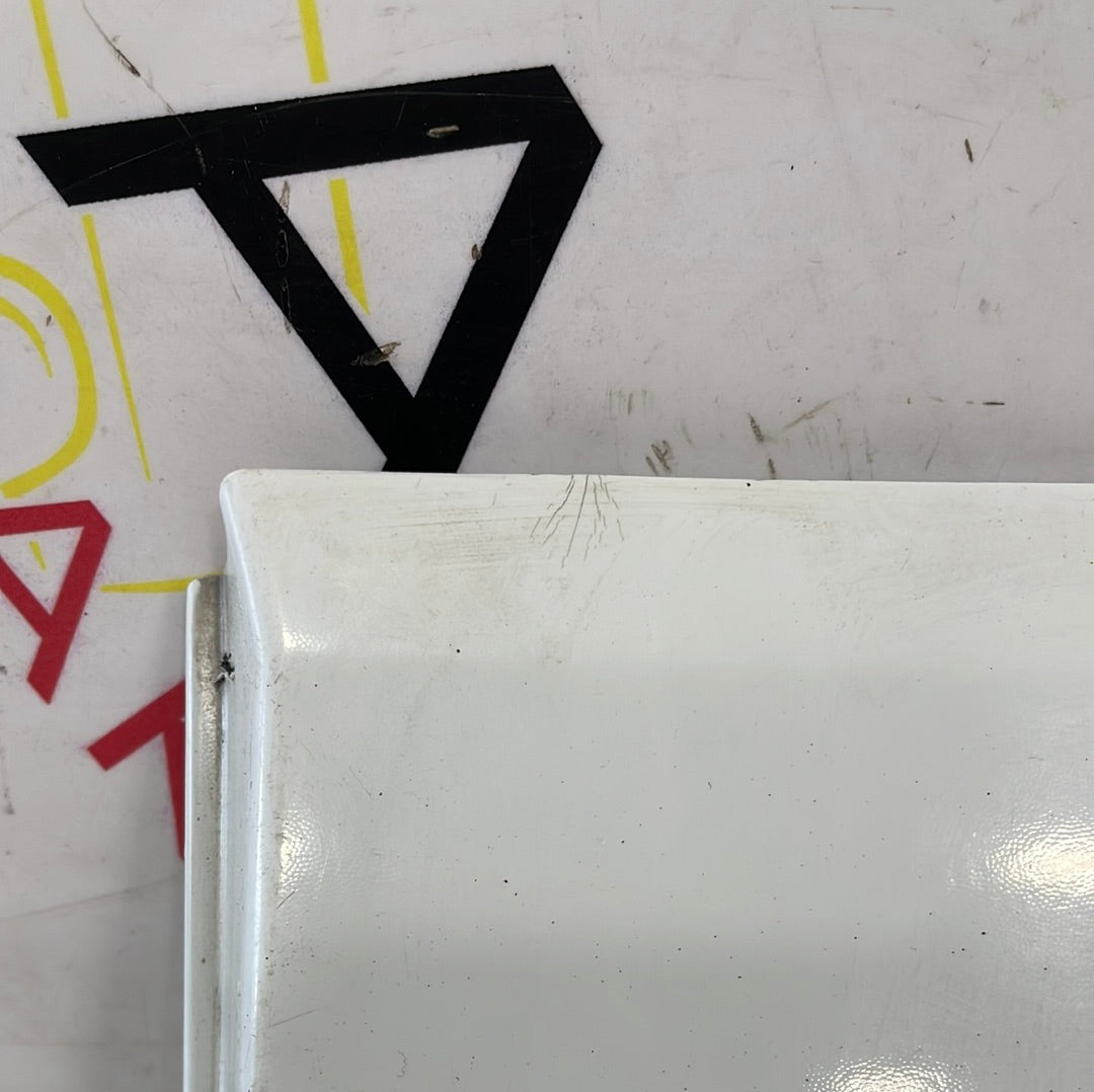 Renault Trafic PASSENGER SIDE NEAR PILLAR TRIM (Gloss White) 2014-2019 P/N 798194839R