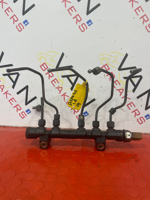 Citroen Dispatch/ Peugeot Expert/ Toyota Proace/ Vauxhall Vivaro FUEL RAIL 1.6 2019-2024  P/N 9804776780