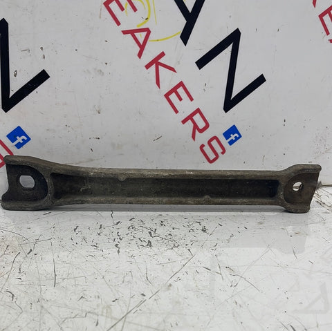 Renault Trafic/Vauxhall Vivaro PASSENGER SIDE ENGINE MOUNT BRACKET 1.6 2014-2018 P/N 244824540R