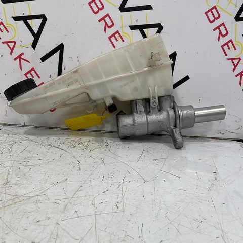 Citroen Dispatch/ Peugeot Expert/ Vauxhall Vivaro/ Toyota Proace 2.0 Diesel BRAKE MASTER CYLINDER 2019-2024 P/N 9806232280