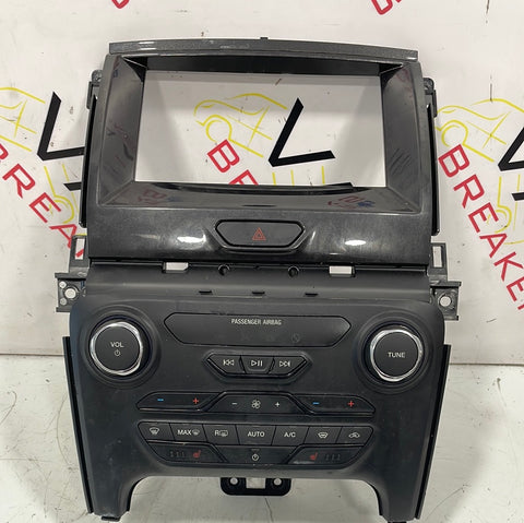 Ford Ranger Wildtrak RADIO CONTROL HEAD UNIT AND HEATER CONTROL 2.0 2022 P/N LB3T18E245FC3GA8