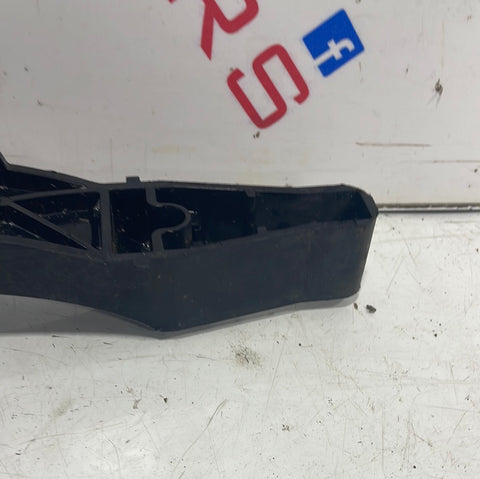 Renault Trafic/Vauxhall Vivaro EXTERIOR DOOR HANDLE INNER BRACKET (NO HANDLE) 2014-2019 P/N 806068194R