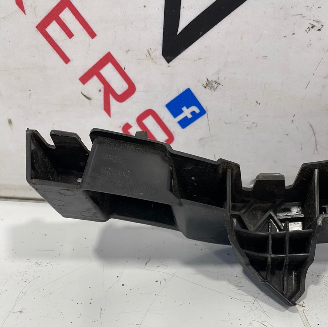 Volkswagen Crafter DRIVER SIDE BUMPER SUPPORT BRACKET 2017 P/N 7C0807178A