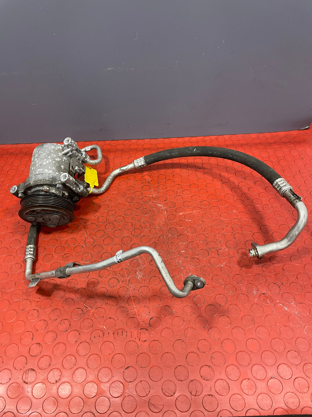 Citroen Berlingo/Peugeot Partner/Vauxhall Combo/Toyota Proace City AIR CONDITIONING PUMP 1.5 2 PIN With Pipes 2019-2024 P/N 9810349980 - 9
