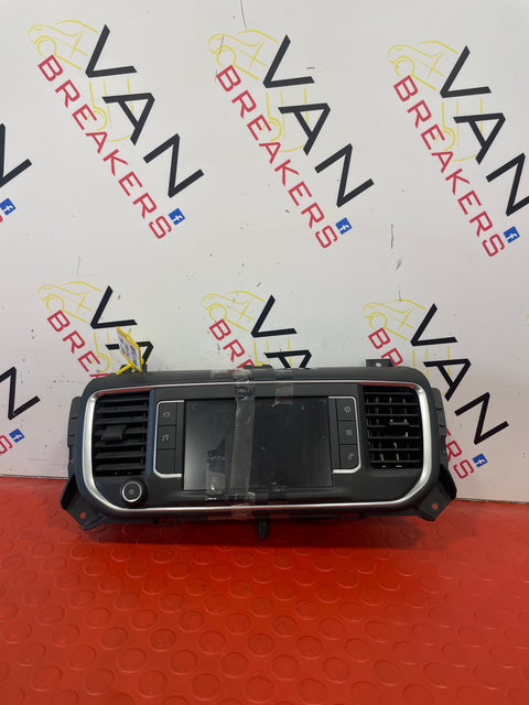 Peugeot Expert/ Citroen Dispatch/ Toyota Proace/ Vauxhall Vivaro RADIO DISPLAY SCREEN AND SURROUND   P/N 98075397ZD