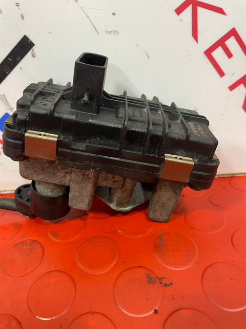 Ford Transit ELETRONIC TURBO ACTUATOR  2.2 TDCi 2014-2018 P/N 6NW01043022
