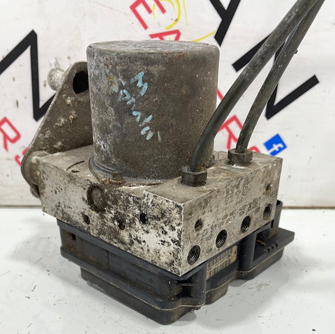 Mercedes Sprinter Diesel ABS PUMP AND MODULE 2.2 2007-2012 P/N 0265251365