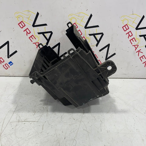 Renault Trafic FUSE BOX BASE 1.6 2014-2019 P/N 243503708R