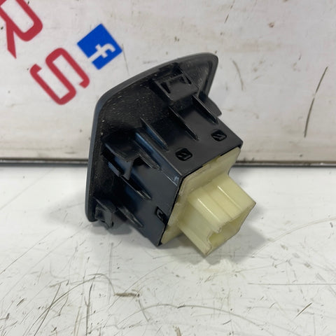 Renault Trafic PASSENGER SIDE WINDOW SWITCH 2019 P/N 809608963R