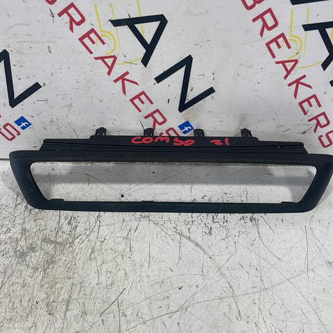 Citroen Berlingo/Peugeot Partner/Vauxhall Combo/Toyota Proace City  INTERIOR HEATER CONTROL TRIM   2018-2024 P/N 9816553577