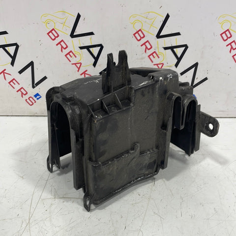 Renault Trafic FUSE BOX BASE 1.6 2014-2019 P/N 243503708R