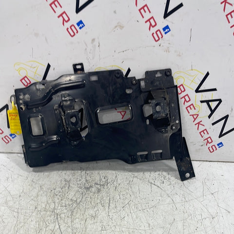 Citroen Dispatch/ Peugeot Expert/ Toyota Proace/ Vauxhall Vivaro(19) BATTERY TRAY  981528858000