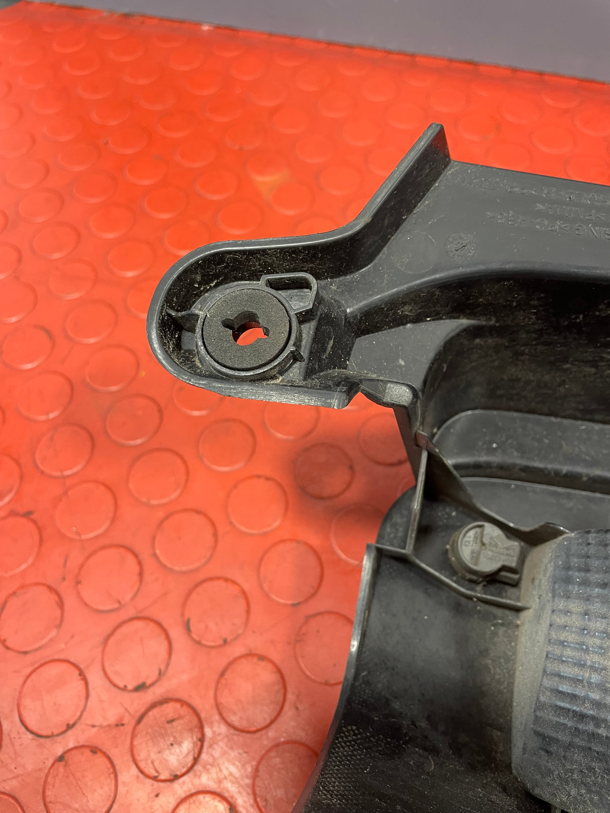 Citroen Berlingo/Peugeot Partner/Vauxhall Combo/Toyota Proace City DRIVERS SIDE TAILLIGHT (Scraped Lens) 2019-2024 P/N 9820554880 - 5