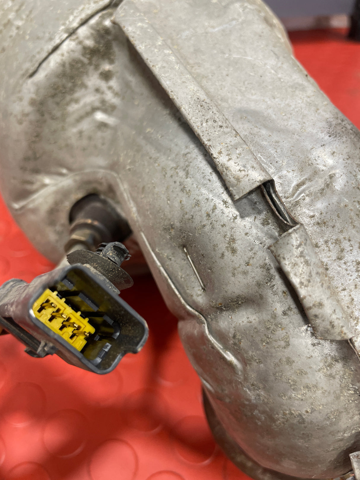 Citroen Berlingo/Peugeot Partner  DPF WITH SENSORS AND ADBLUE INJECTOR (CRACK in the MOUNTING) 1.6 2016/2018 P/N 9823467180 - 3