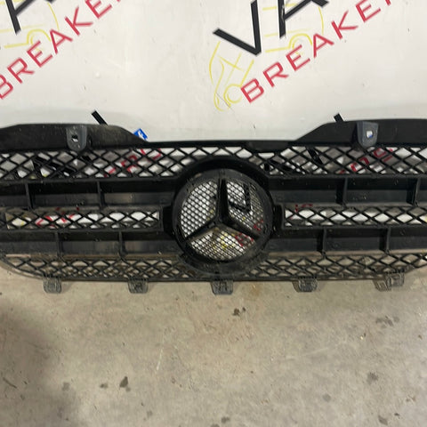 Mercedes Sprinter FRONT BUMPER GRILL 2007 P/N A9068800385