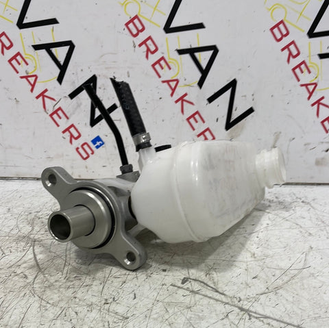 Citroen Relay/ Peugeot Boxer/ Fiat Ducato  2.2 DIESEL BRAKE MASTER CYLINDER 2018-2024 (NO LID) P/N 0204255096-1