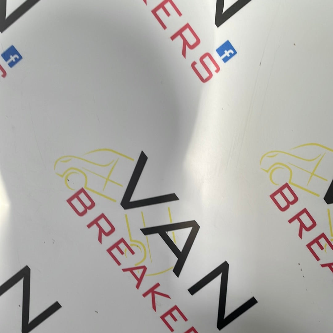 Mercedes Sprinter PASSANGER SIDE HEADLIGHT ASSEMBLY 2009 (DAMAGED BRACKETS,CLOUDED LENS) P/N 24738100