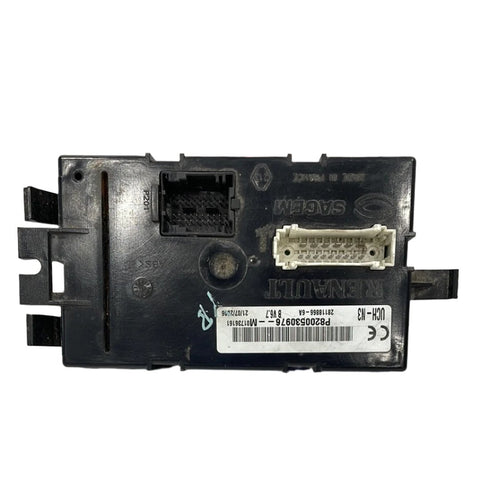 Renault Trafic 1 BODY CONTROL MODULE (BCM) 2001-2014 P/N P8200530976