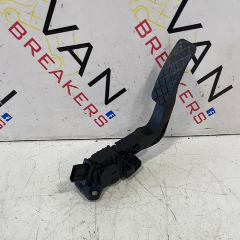 Volkswagen Crafter THROTTLE PEDAL 2021 P/N 2N2723503