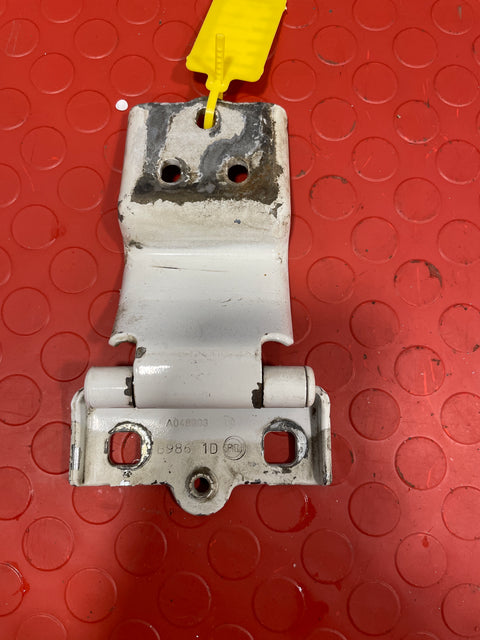 Citroen Relay/Peugeot Boxer REAR DOOR HINGE BOTTOM (white) 2015-2019 P/N A048903