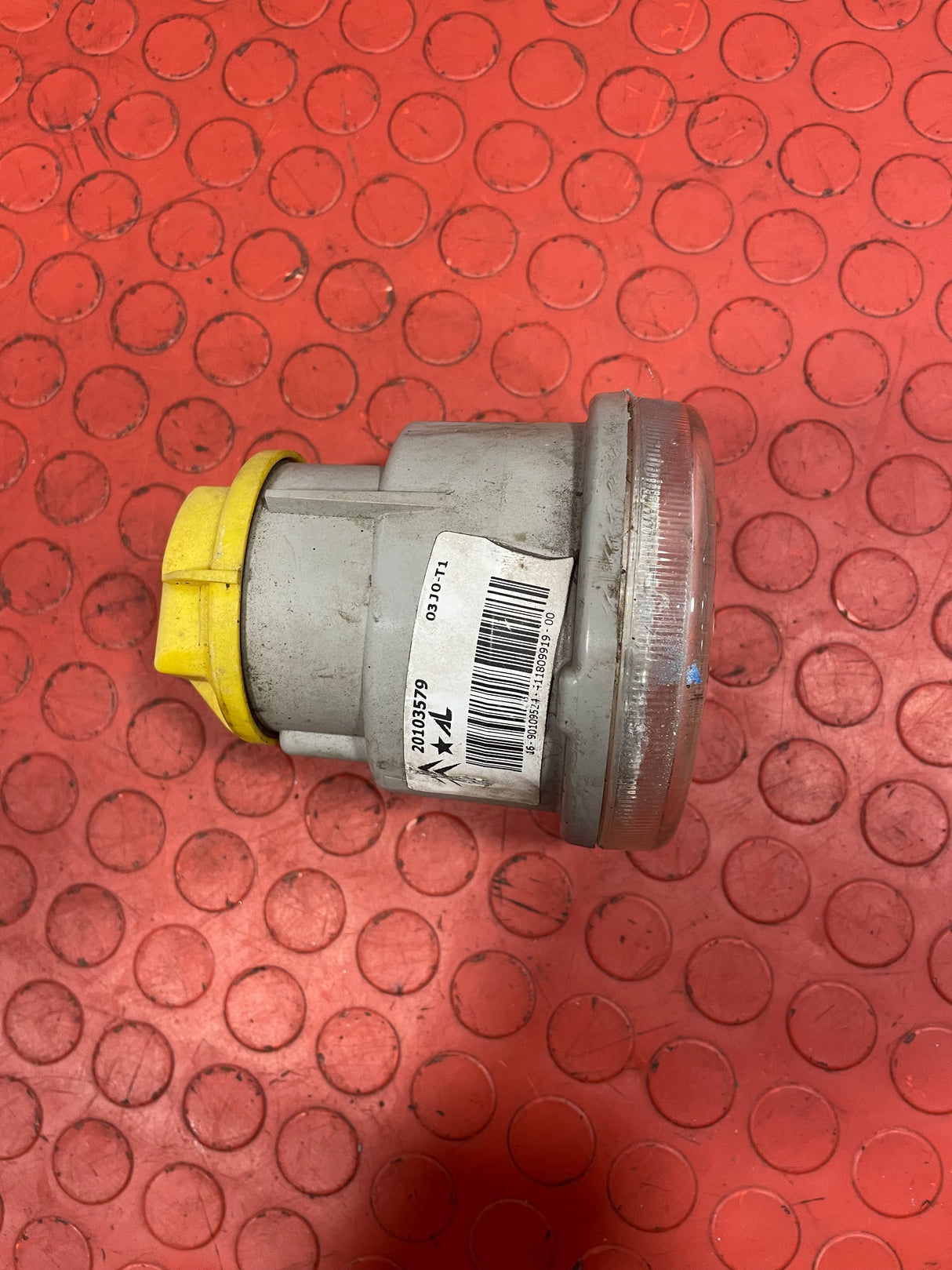 Citroen Berlingo FOG LIGHT ASSEMBLY Passenger Side 2008-2011 P/N 20103579 - 2