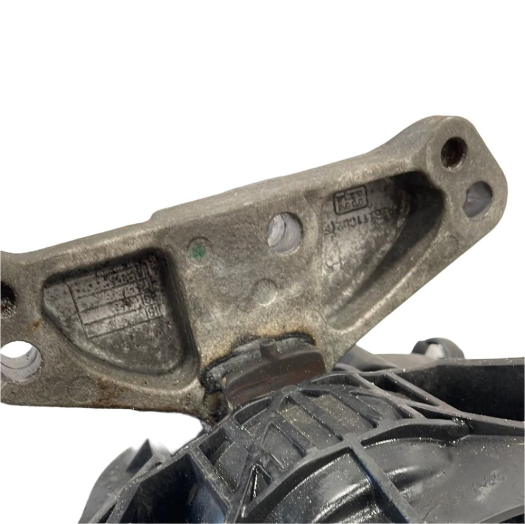 Citroen Berlingo/Peugeot Partner/Vauxhall Combo/Toyota Proace City ENGINE MOUNT O/S DRIVER'S SIDE 1.5  2019-2024 P/N 9820297580