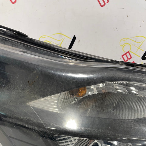 Ford Transit Custom DRIVER SIDE FRONT HEADLIGHT (BROKEN ADJUSTER) 2013-2018  P/N BK2113W029