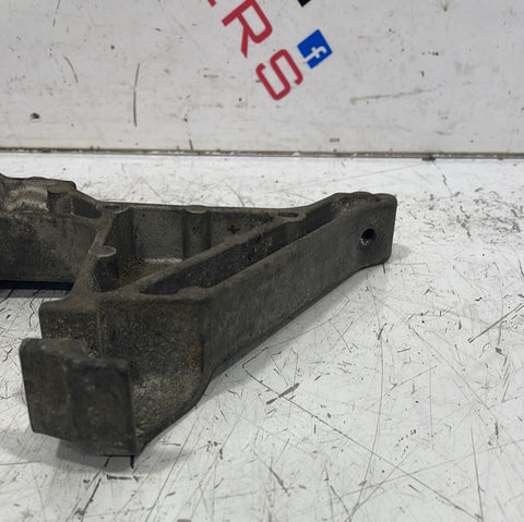 Renault Trafic/Vauxhall Vivaro ENGINE MOUNT BRACKET 2014/2019 P/N 244834609R