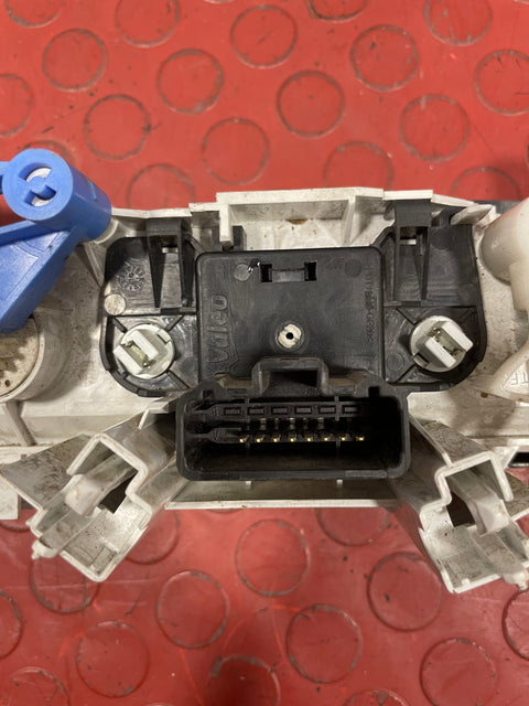 Renault Trafic/Vauxhall Vivaro HEATER CONTROL SWITCHES WITH AIR CONDITIONING 2014-2019 P/N 30080060