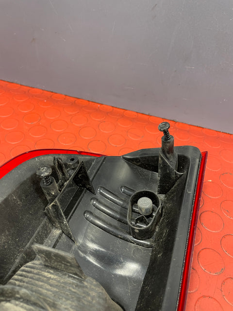 Vauxhall Vivaro/ Renault Trafic/ Fiat Talento REAR RIGHT TAILLIGHT  Driver side 2014 - 2019 265504656R