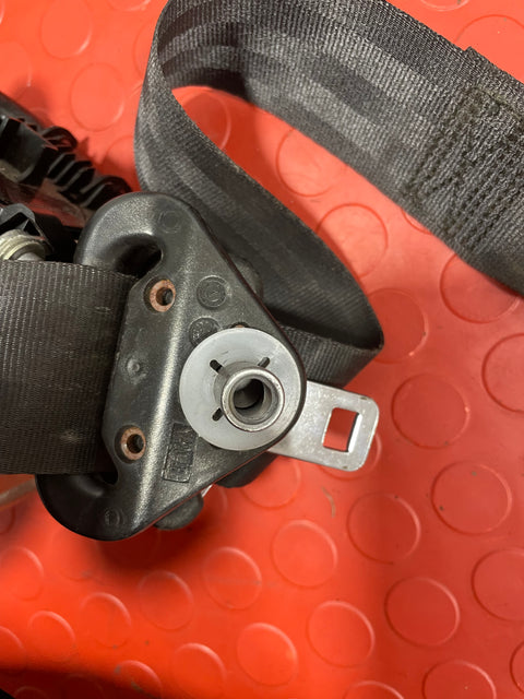 Vauxhall Vivaro/Citroen Dispatch/Peugeot Expert SEAT BELT FRONT DRIVER SIDE - 2016 - 2024P/N 98083793XX