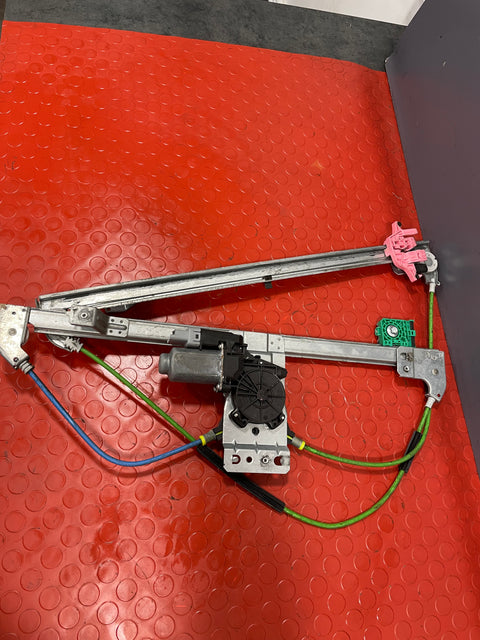 Peugeot Expert/Citroen Dispatch/ProACE  WINDOW MECHANISM w/ MOTOR FRONT RIGHT 2008/2016 P/N 1440161480D-K / 400983F