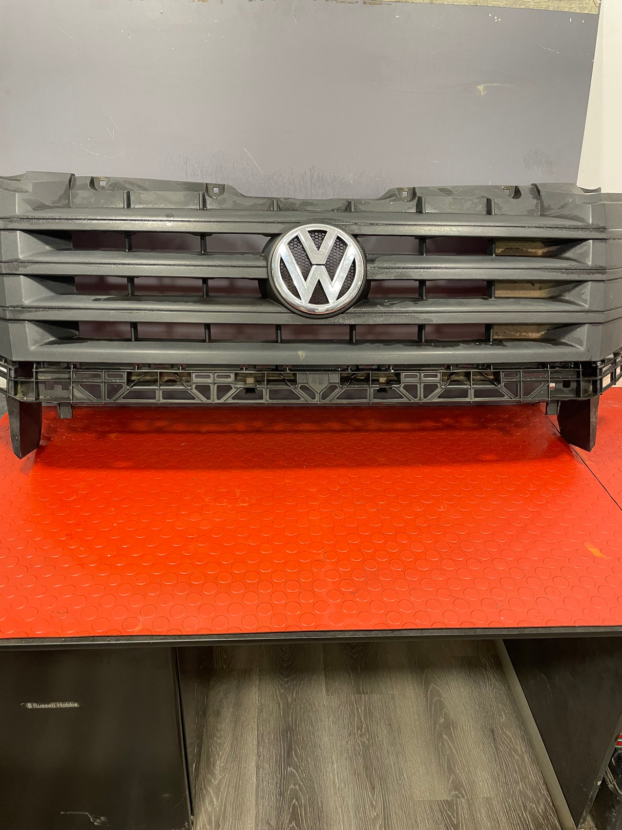 Volkswagen Crafter FRONT BUMPER GRILL 2012-2016 P/N HVW9068800385