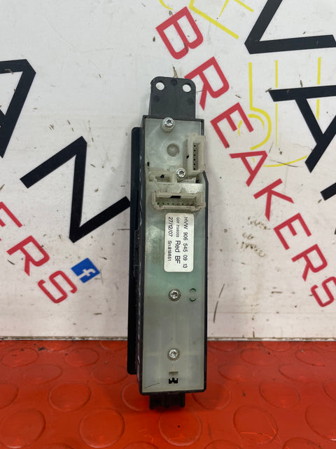 Mercedes Sprinter FRONT PASSENGER SIDE WINDOW SWITCH  06-18  P/N 9065450913