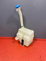 Saic Maxus COMPLETE WINDSCREEN WASHER BOTTLE/RESERVOIR & ELECTRIC WATER PUMP 2021-2022 P/N B31CL24