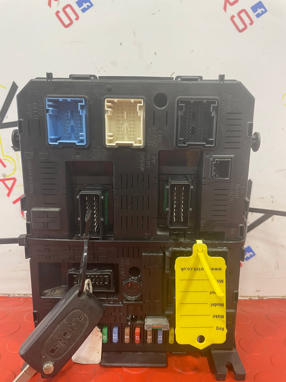 Peugeot Partner/Citroen Berlingo 2015 BSI P/N 981218858001