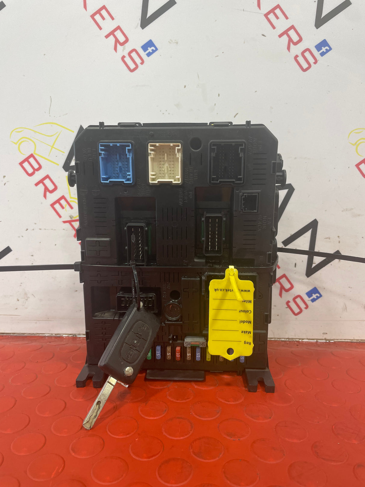 Peugeot Partner/Citroen Berlingo 2015 BSI P/N 981218858001