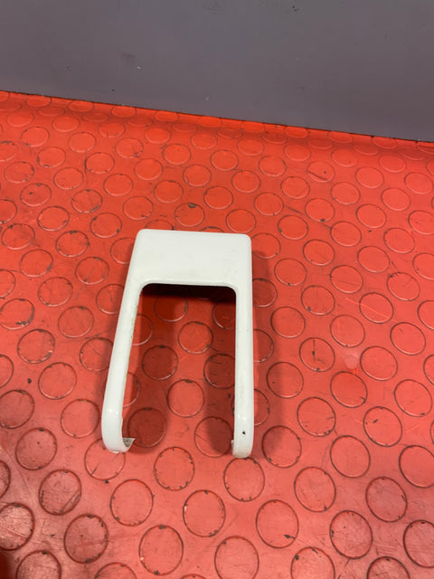 Citroen Dispatch/Peugeot Expert/Toyota Proace/Fiat Scudo DOOR HINGE COVER Rear Lower Passenger's Side 2008-2016 P/N 1400509977