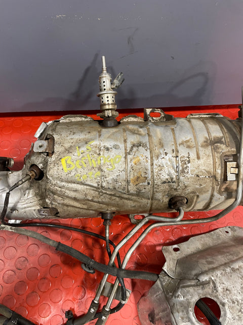 Citroen Berlingo/Peugeot Partner/Vauxhall Combo/Toyota Proace City DPF COMPLETE w/ SENSORS 1.5 2019-2024 P/N 1554188X