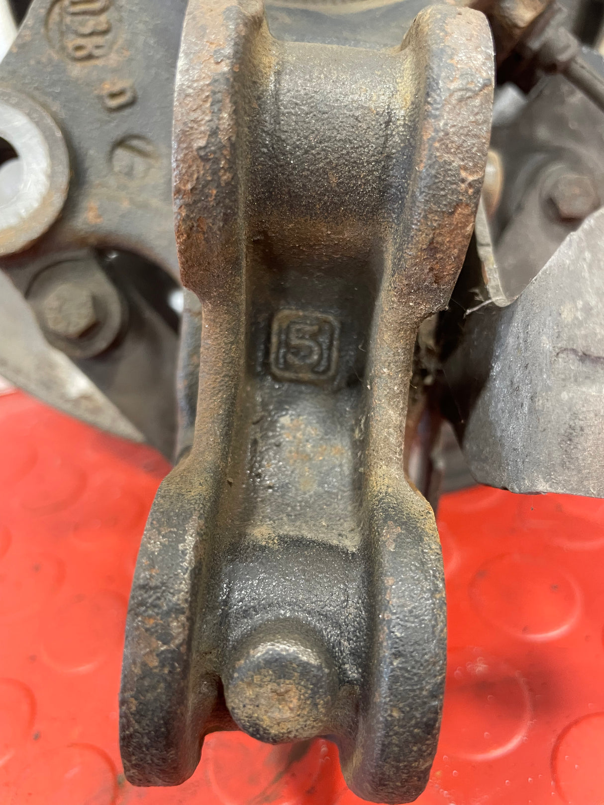 Citroen Dispatch Peugeot Expert Toyota Proace PASSENGER SIDE FRONT HUB WITH ABS 1.6L 2017-2024 P/N  98136419