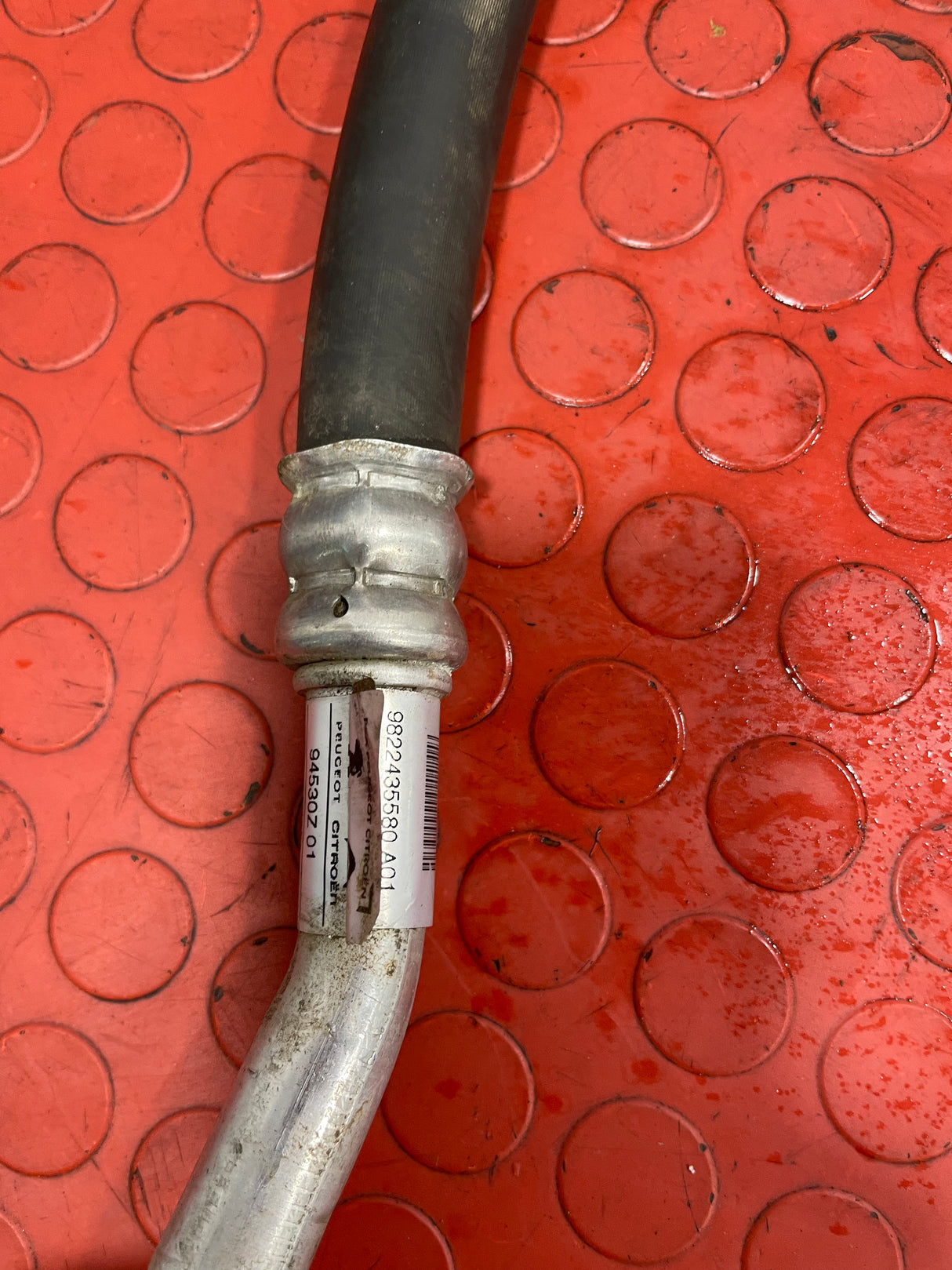 Citroen Berlingo/Peugeot Partner/ Vauxhall Combo/Toyota Proace City AIR CONDITIONING PIPE 1.5/1.6 2019-2024 P/N 9822435580 - 2