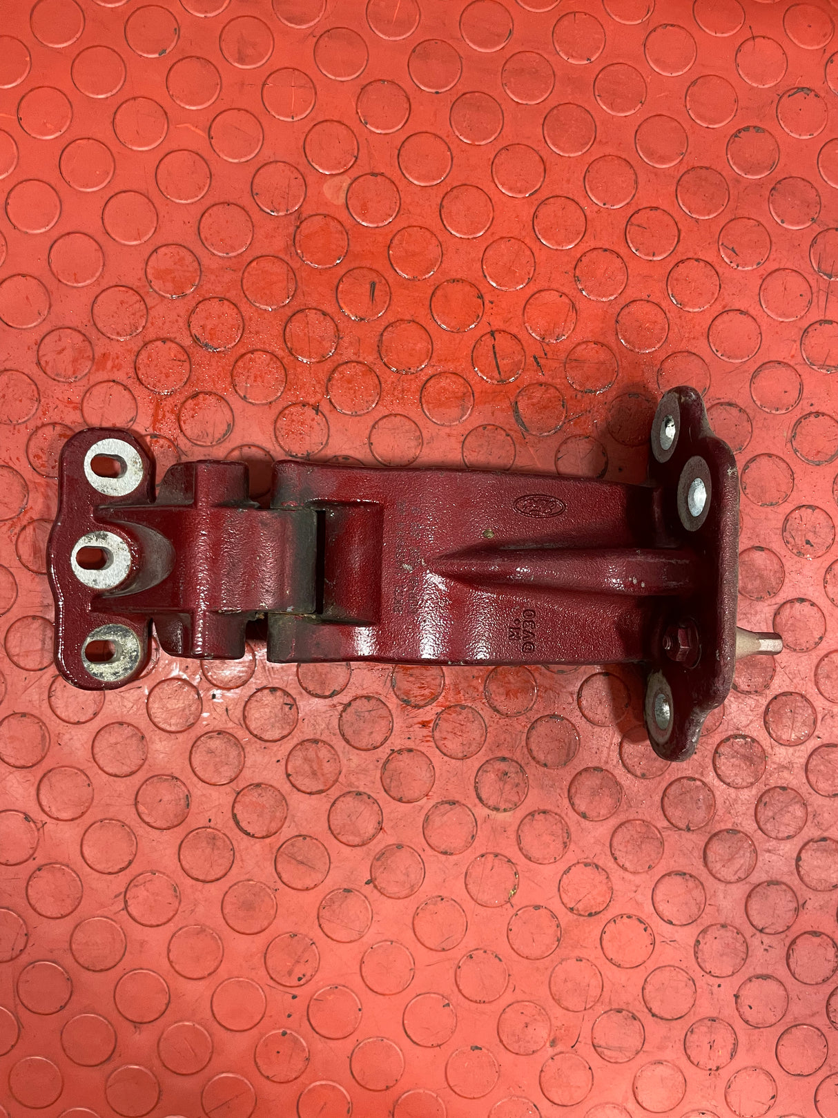 Ford Transit Custom DOOR HINGE (Maroon) Rear Lower Passenger's Side 2016-2023 P/N BK21V429A14AE - 1