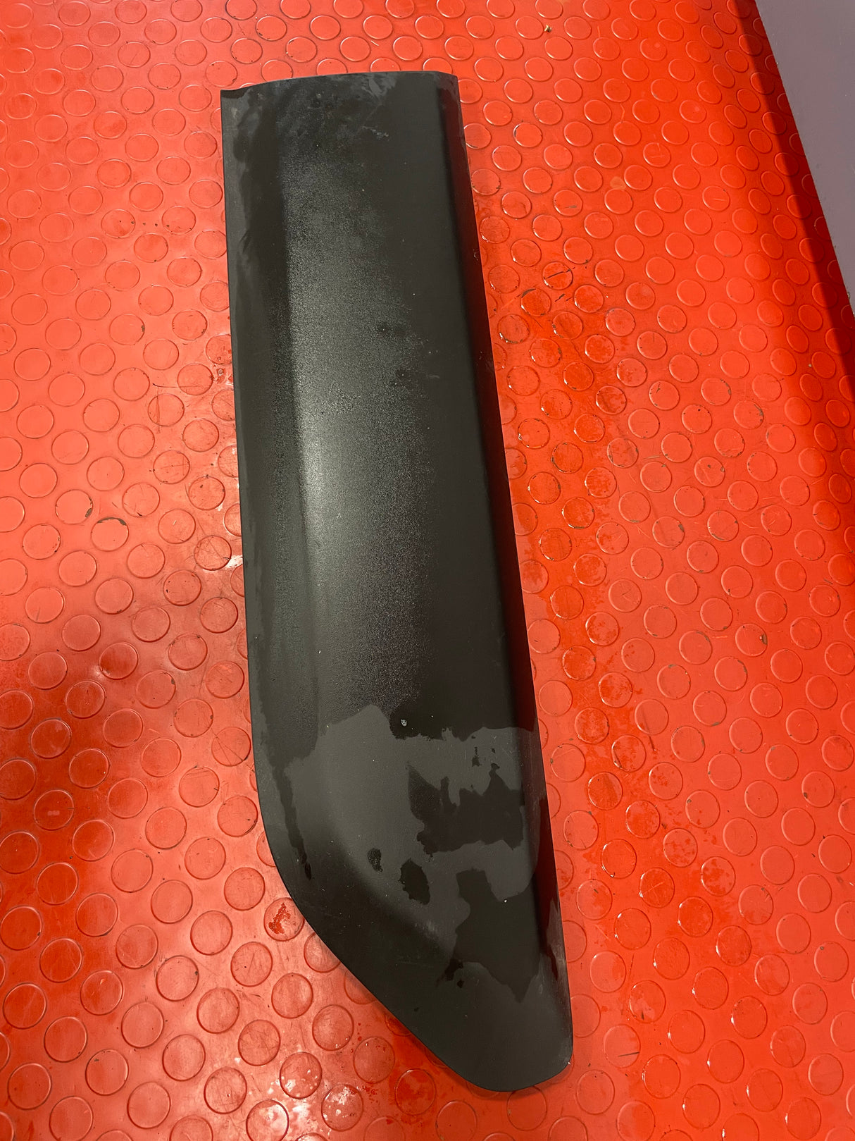 Citroen Berlingo/Vauxhall Combo/Peugeot Partner/Proace City DOOR MOULDING FRONT DRIVER SIDE 2019-2024  P/N 9817695177