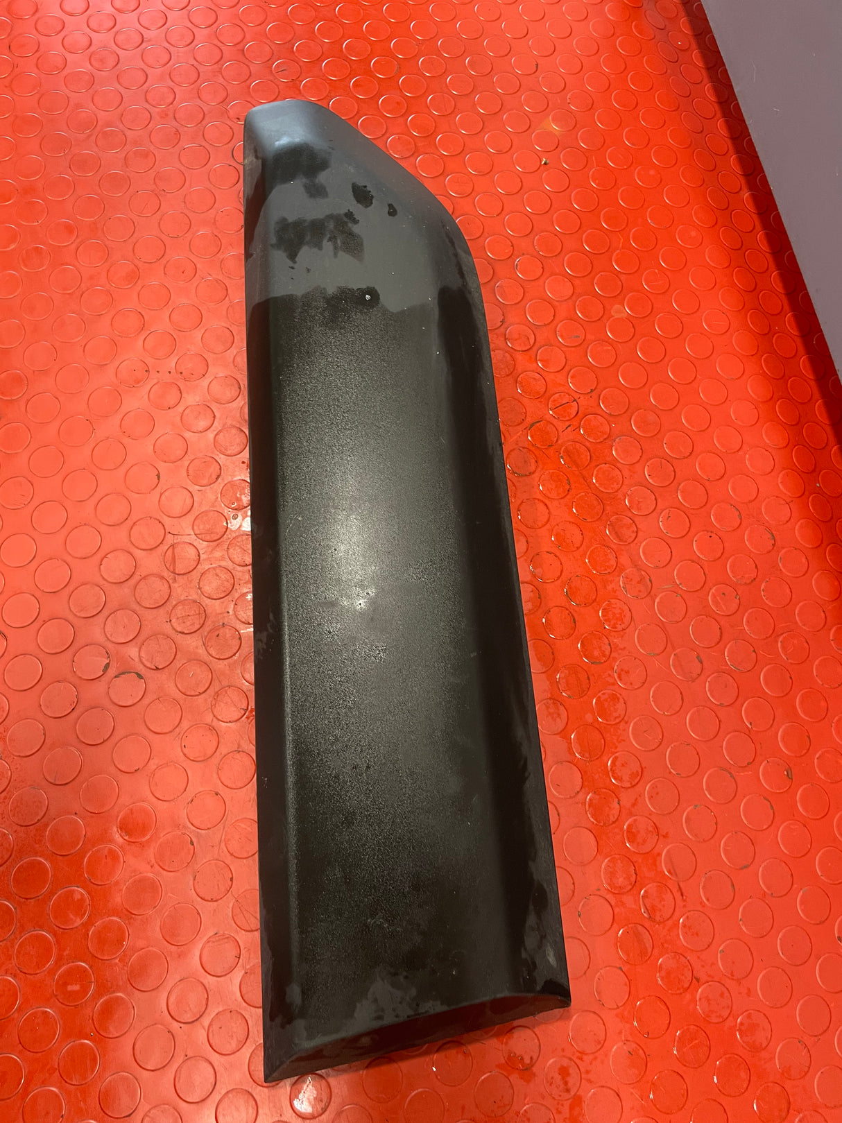 Citroen Berlingo/Vauxhall Combo/Peugeot Partner/Proace City DOOR MOULDING FRONT DRIVER SIDE 2019-2024  P/N 9817695177