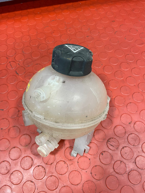 Citroen Berlingo/Peugeot Partner/Vauxhall Combo/Proace Citry RADIATOR EXPANSION BOTTLE 2019-2024 P/N 9678514680