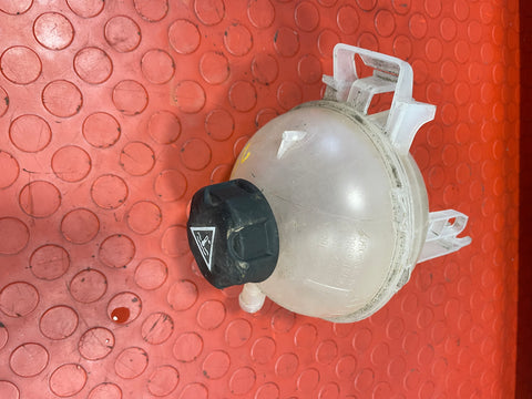 Citroen Berlingo/Peugeot Partner/Vauxhall Combo/Proace Citry RADIATOR EXPANSION BOTTLE 2019-2024 P/N 9678514680