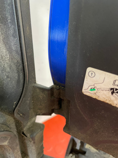 Ford Transit MK8 FUEL COVER WITH ADBLUE (BLUE)(PIN MISSING) P/N GK31V27936AD