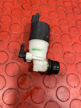 Citroen Berlingo/Peugeot Partner/Vauxhall Combo/Toyota Proace City WINDSCREEN WASHER PUMP P/N 9632984980 / 9645163380 / 9643447980